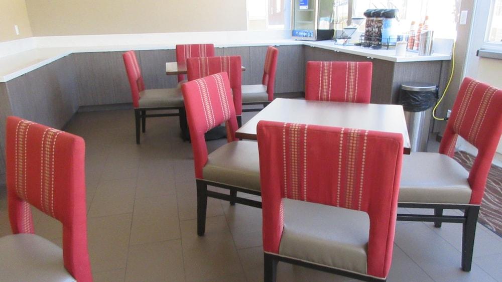 Comfort Inn Модесто Екстериор снимка