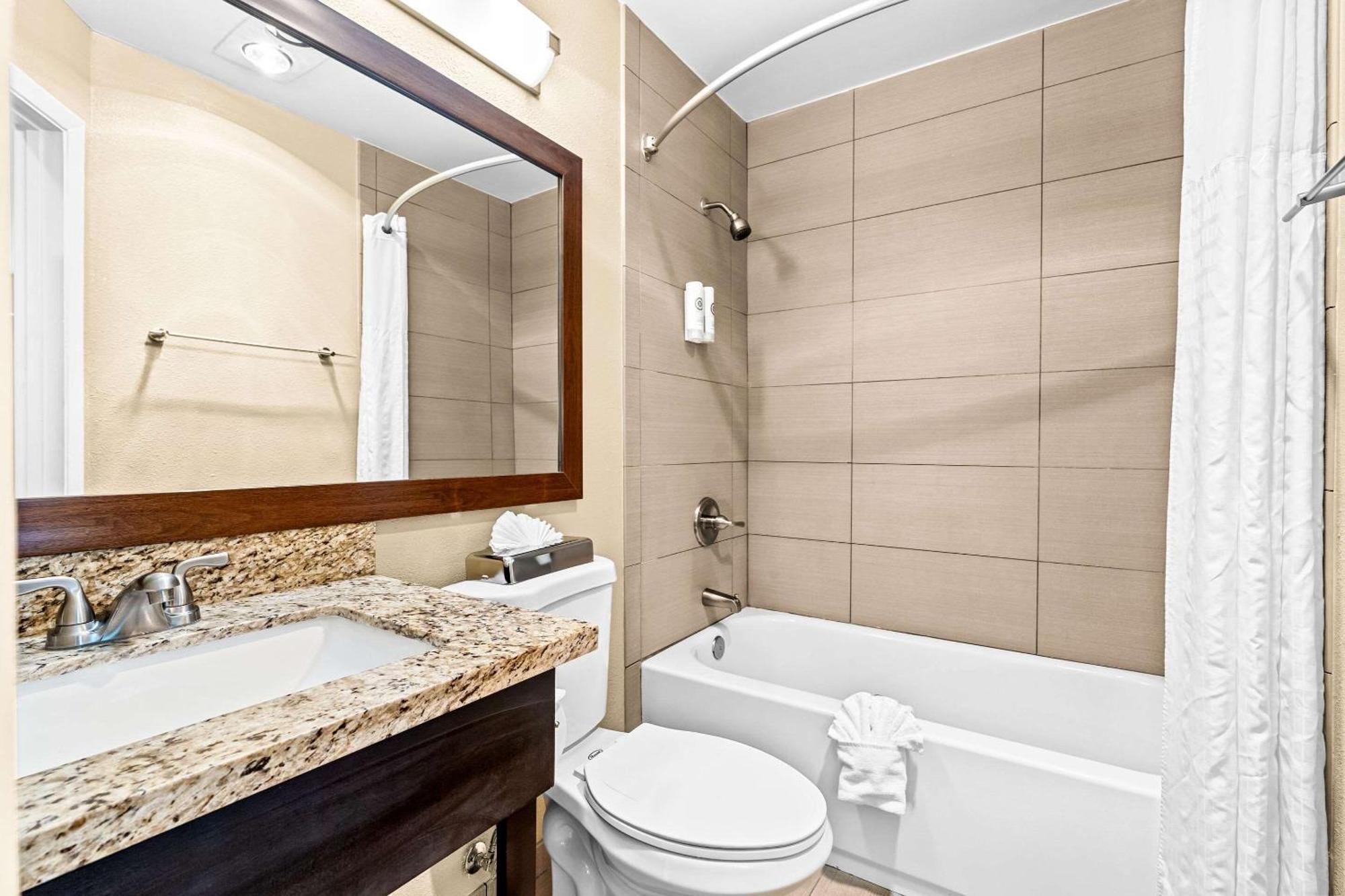 Comfort Inn Модесто Екстериор снимка