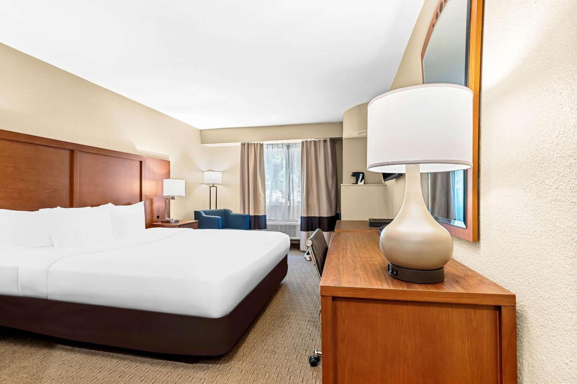 Comfort Inn Модесто Екстериор снимка