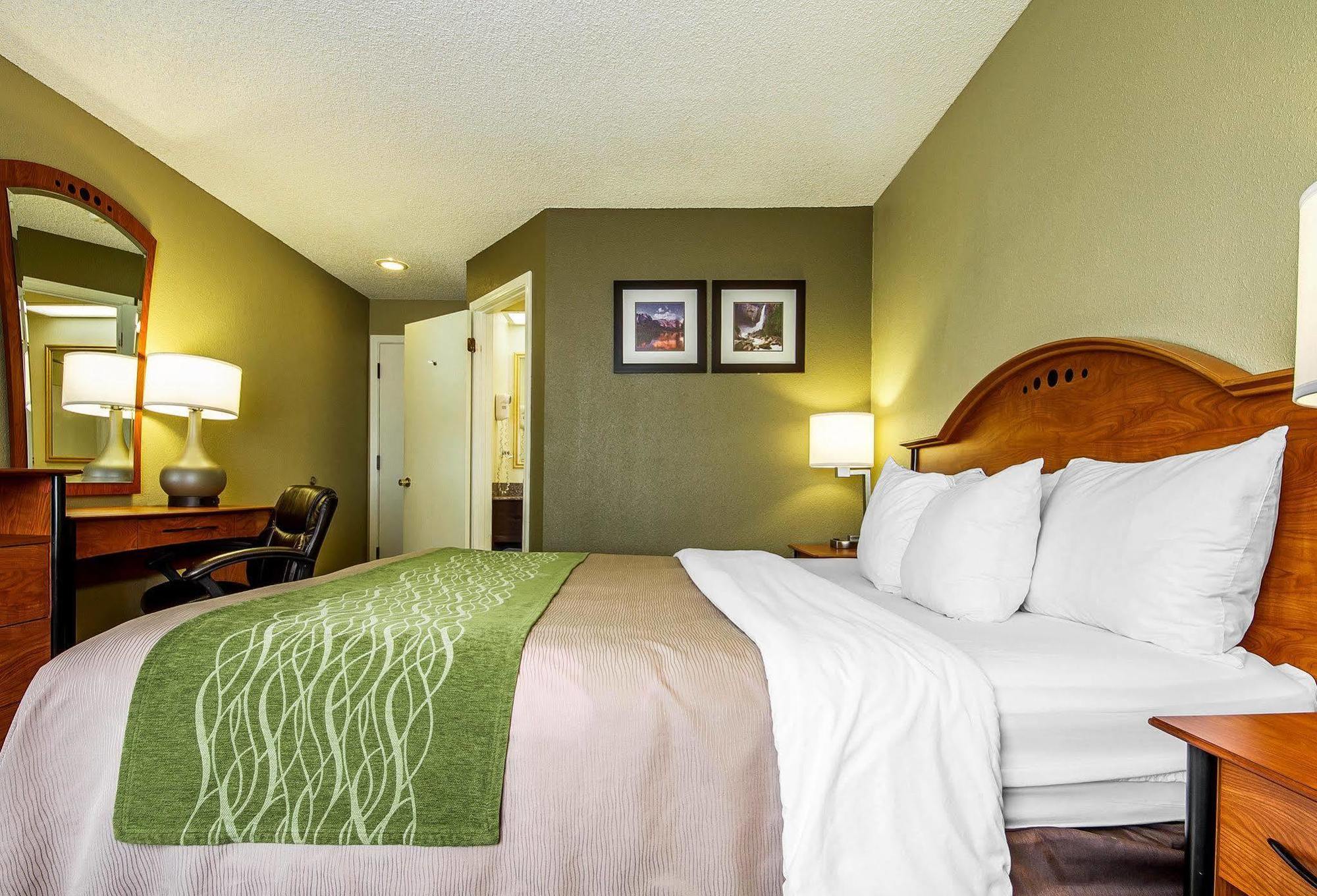 Comfort Inn Модесто Екстериор снимка