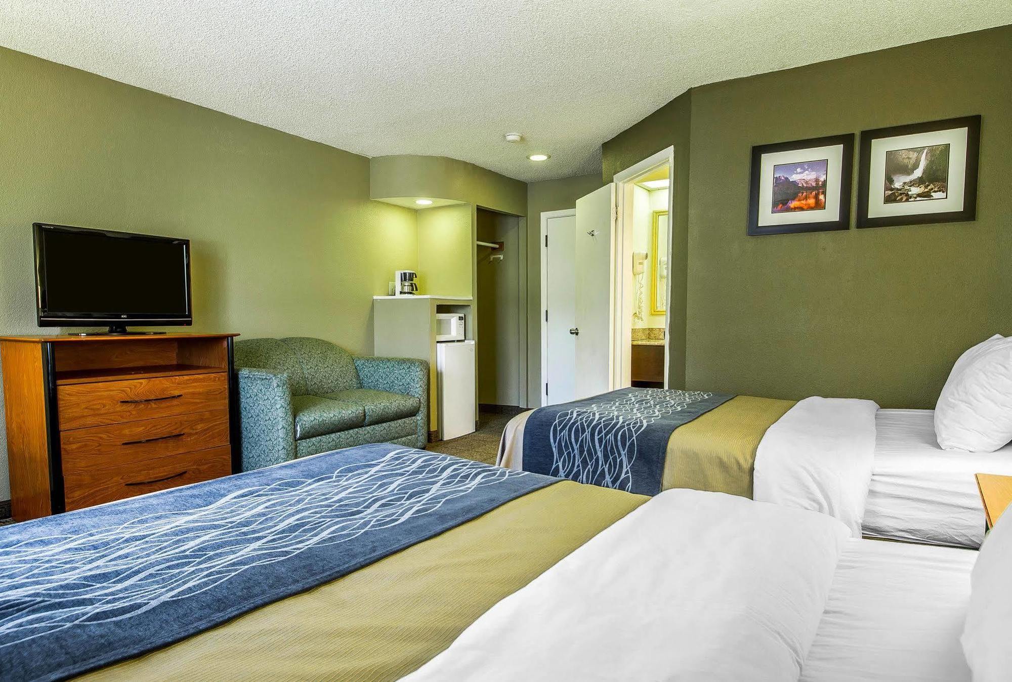 Comfort Inn Модесто Екстериор снимка