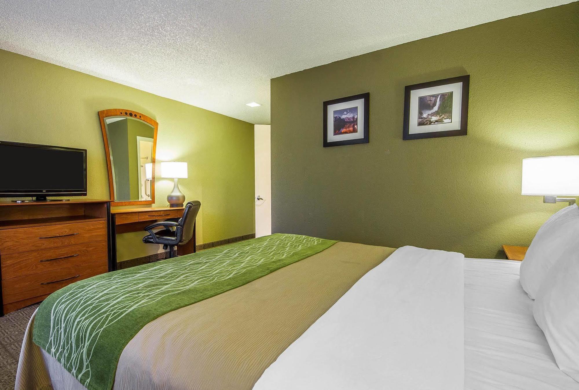 Comfort Inn Модесто Екстериор снимка